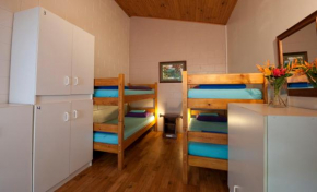 Dougies Backpackers Resort  Порт Дуглас